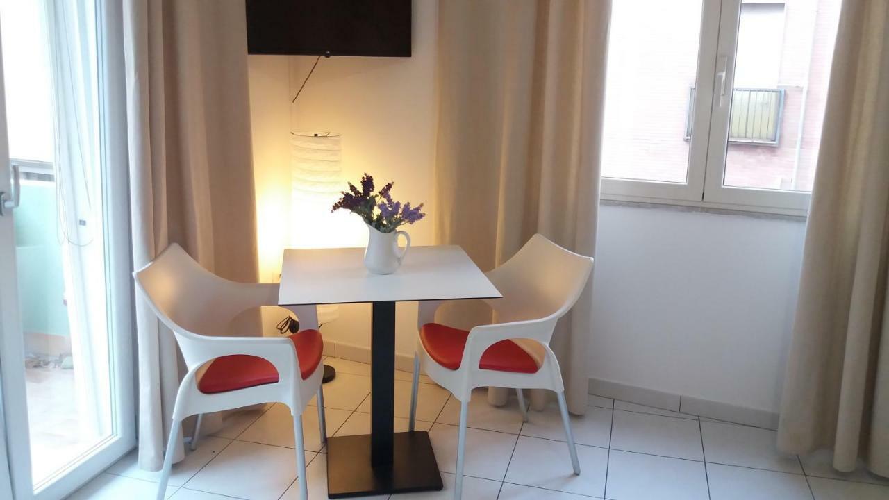 Depandance Macchiavelli 2 Hotell Cagliari Exteriör bild