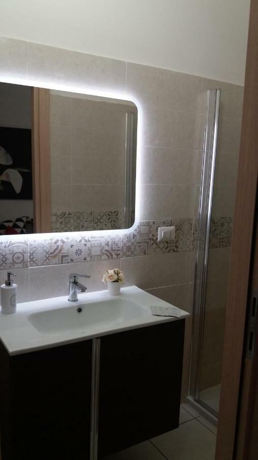 Depandance Macchiavelli 2 Hotell Cagliari Exteriör bild