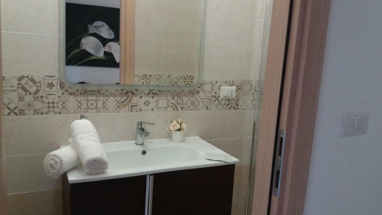 Depandance Macchiavelli 2 Hotell Cagliari Exteriör bild